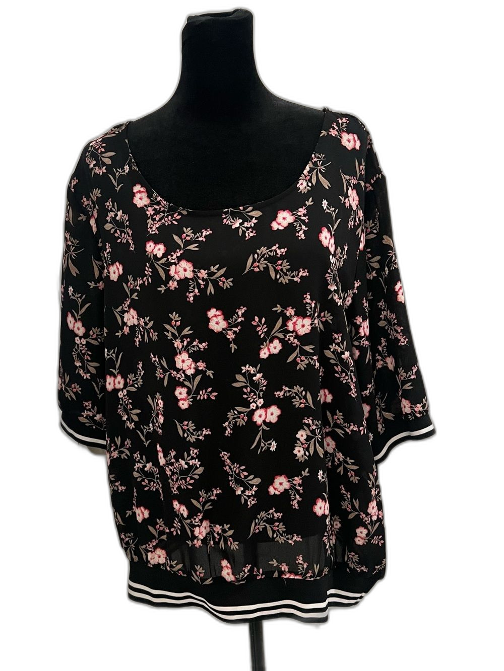 TACERA Floral Blouse XL Black Pink Floral 3/4 Sleeve Striped Hem